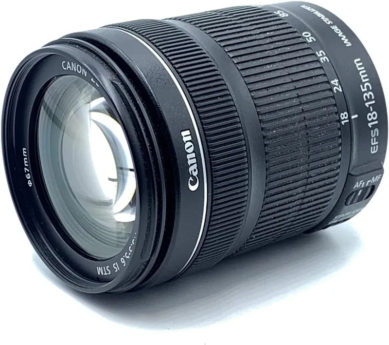 Canon EF-S 18–135mm F/3.5–5.6