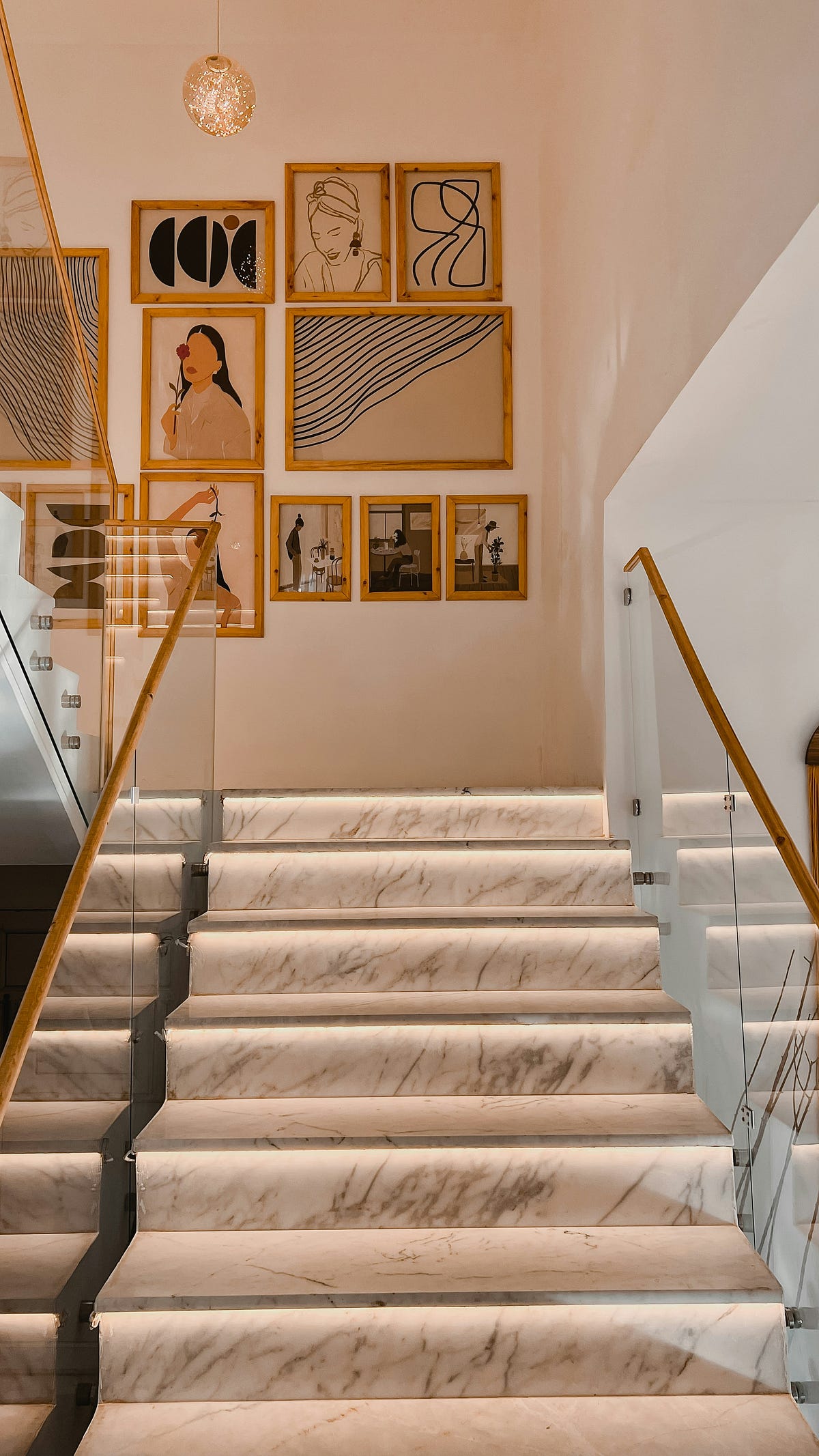 Best Lenses for Interior Photography
